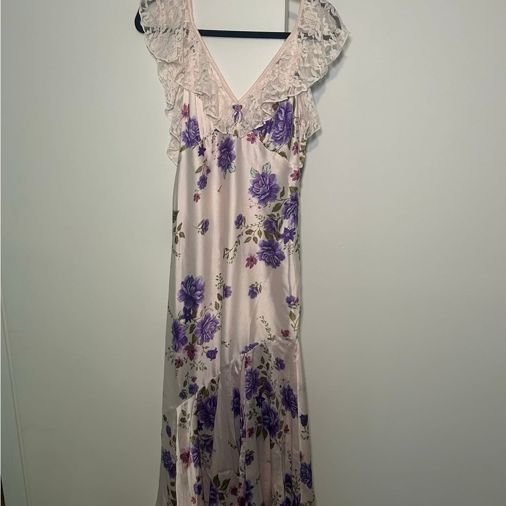 Free People- Floral Lace Trim Dress